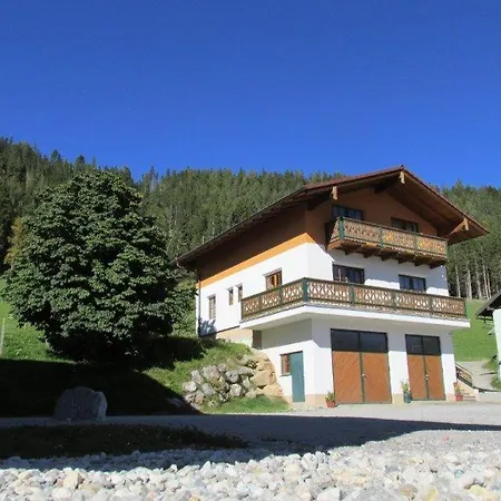 Zum Roessl Apartman *