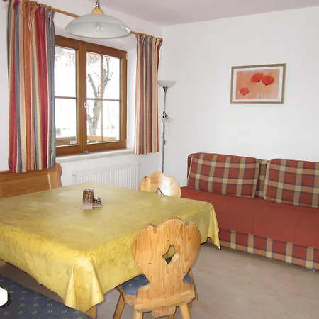 Apartment Zum Roessl