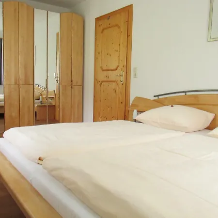 Zum Roessl * 람자우 암 다흐스타인